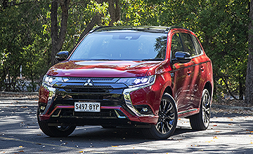 Mitsubishi Outlander PHEV GSR